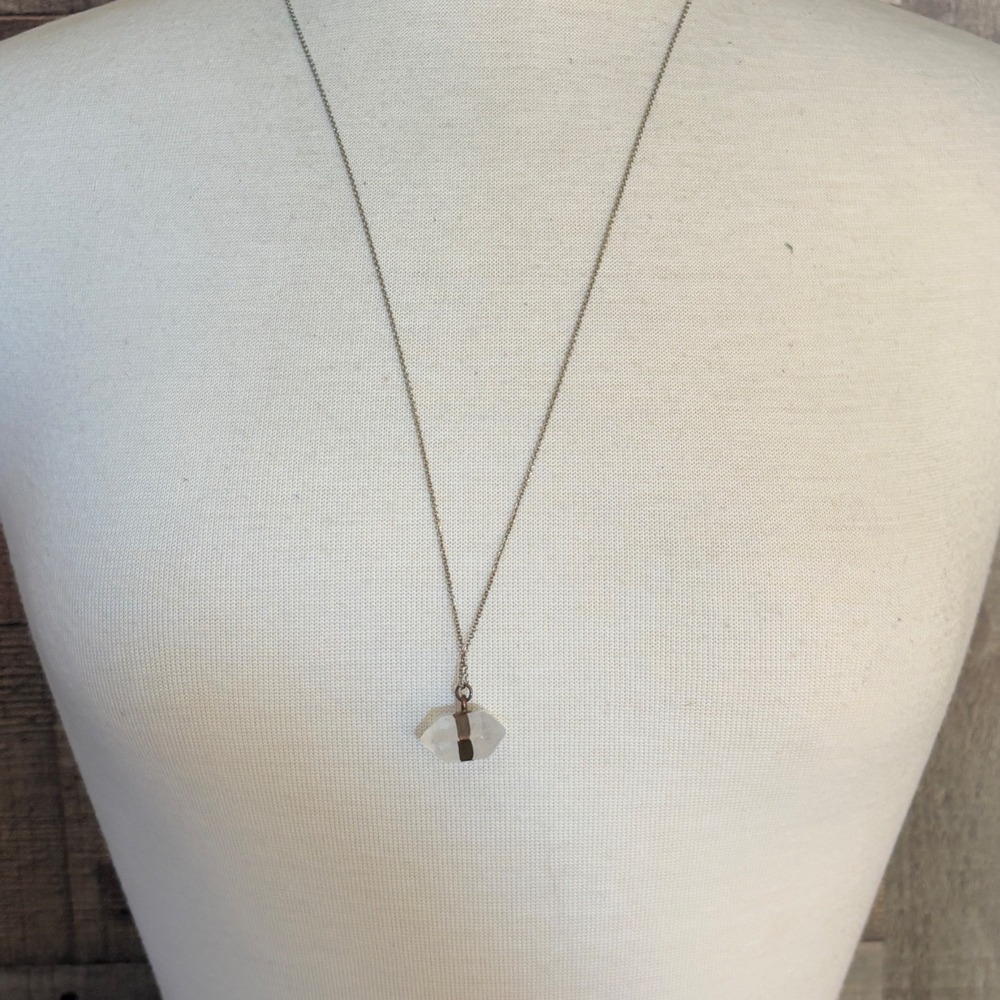 Clear Quartz Crystal Point Pendant Necklace Silver Tone Adjustable Chain